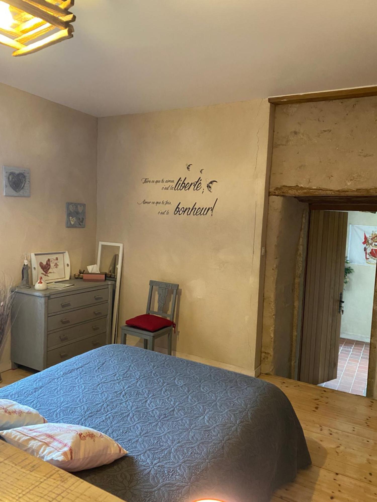Bed and Breakfast Logis De Riparfonds Bressuire Zewnętrze zdjęcie